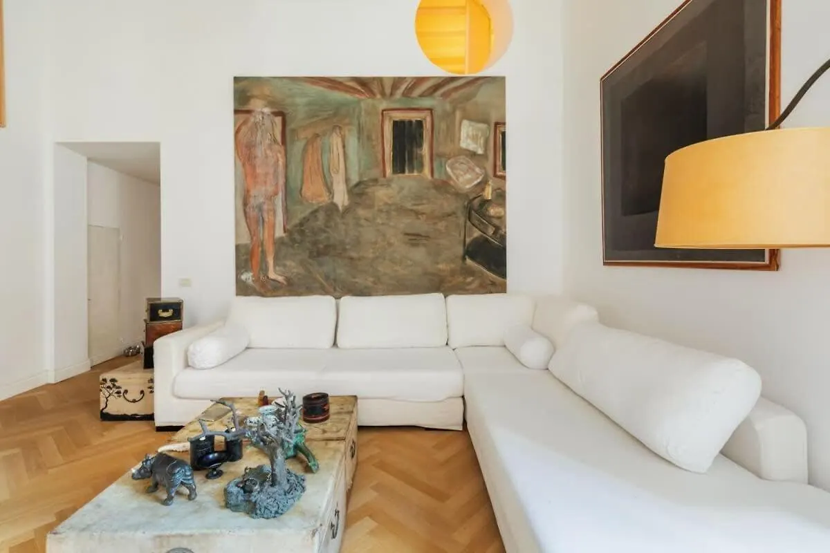Farnese Enchanting Apartment By Romeloft 0*, Rome