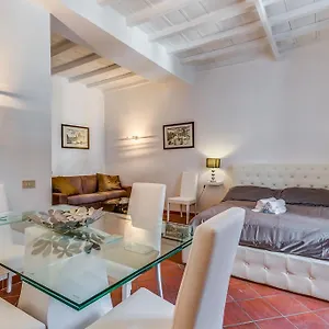 Apartment Happy Lion, Rome